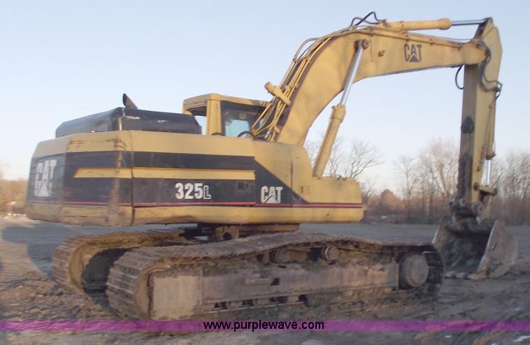 image for item C5794 1992 Caterpillar 325L excavator