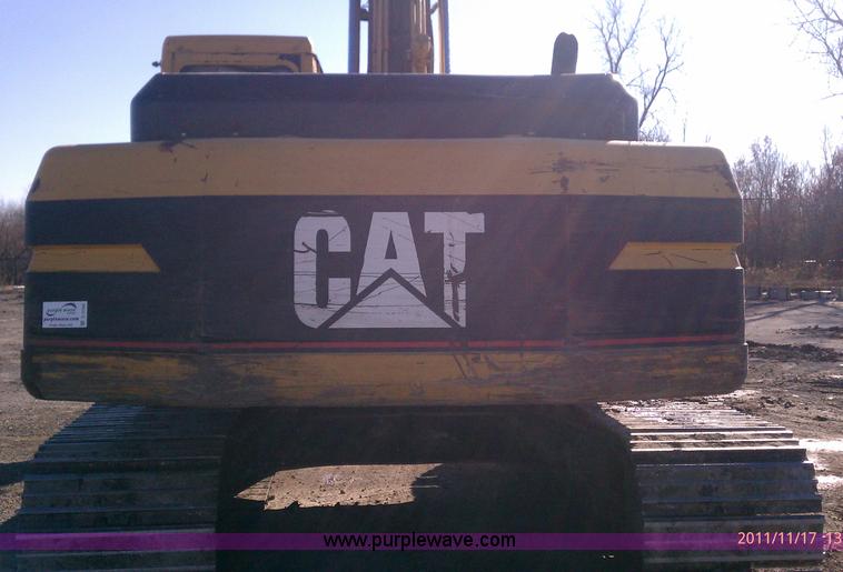 image for item C5794 1992 Caterpillar 325L excavator