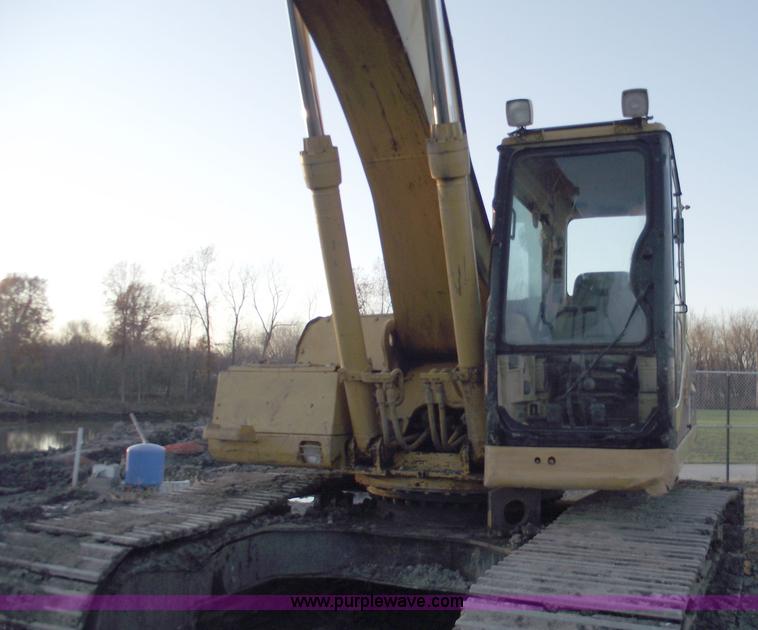 image for item C5794 1992 Caterpillar 325L excavator