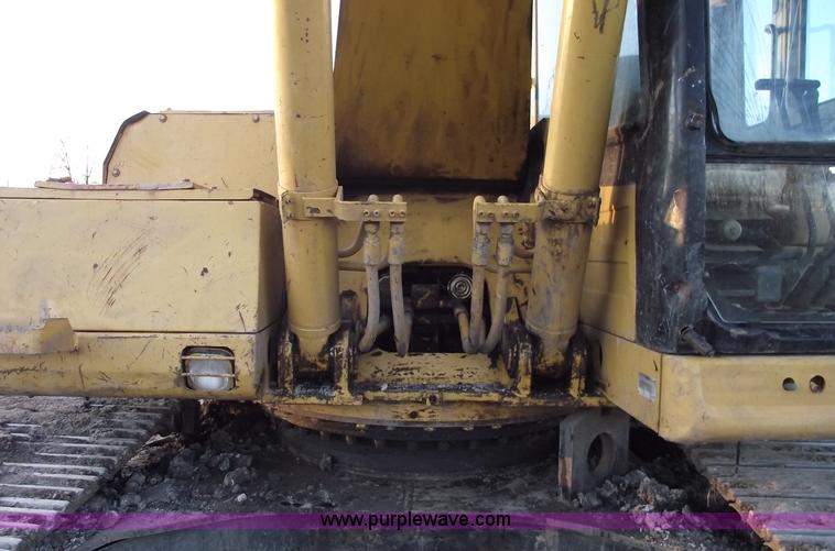 image for item C5794 1992 Caterpillar 325L excavator