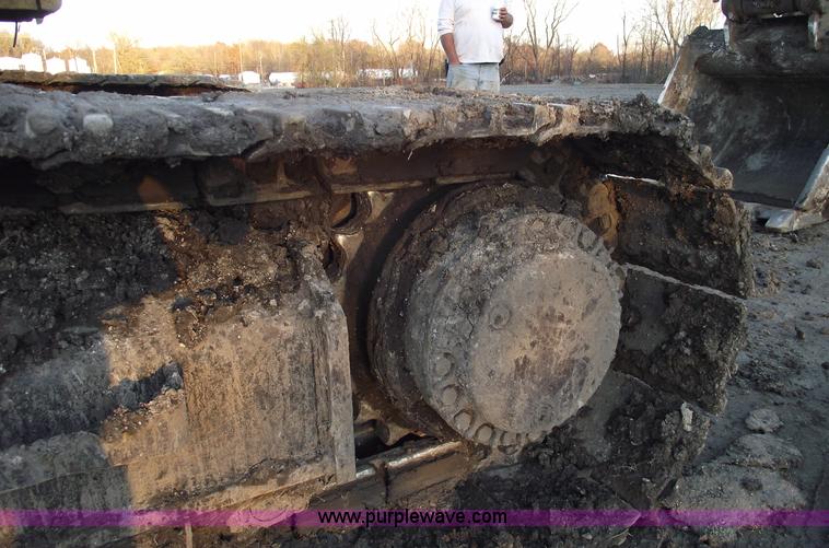 image for item C5794 1992 Caterpillar 325L excavator