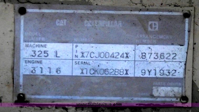 image for item C5794 1992 Caterpillar 325L excavator