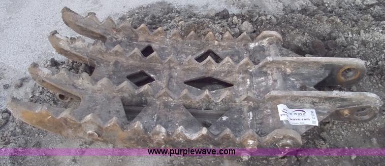 image for item C5795 Heavy duty stationary excavator thumb