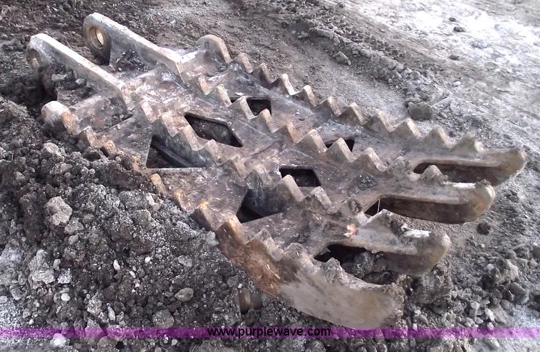 image for item C5795 Heavy duty stationary excavator thumb