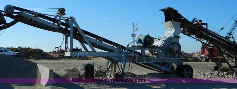 image for item D8604 Universal 4136 crusher