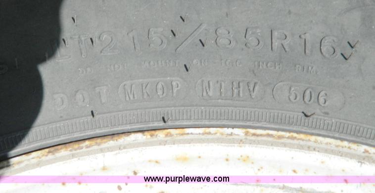 image for item D8610 1989 Chevrolet R3500 utility pickup truck