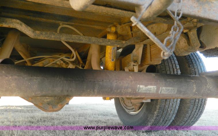 image for item D8610 1989 Chevrolet R3500 utility pickup truck