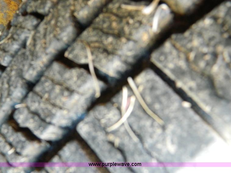 image for item D8610 1989 Chevrolet R3500 utility pickup truck