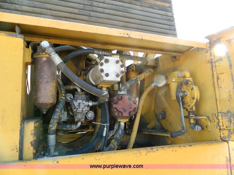 image for item D8623 American 35A excavator