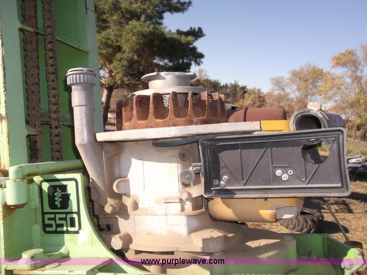 image for item G9400 Dig-r-mobile 550 auger drill