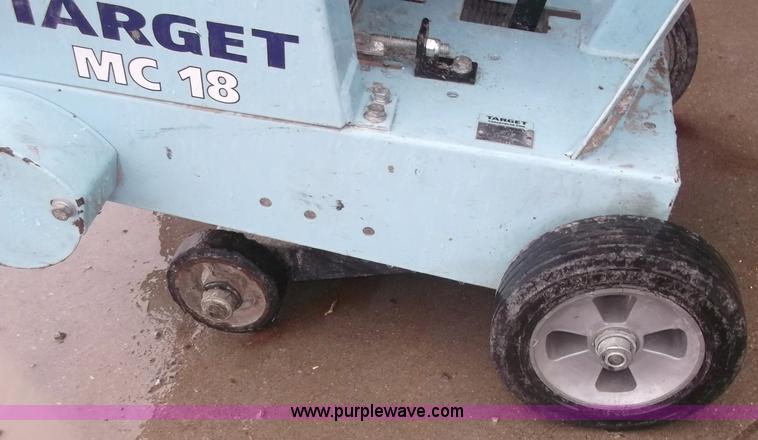 image for item G9420 Target 13H MC18 floor saw