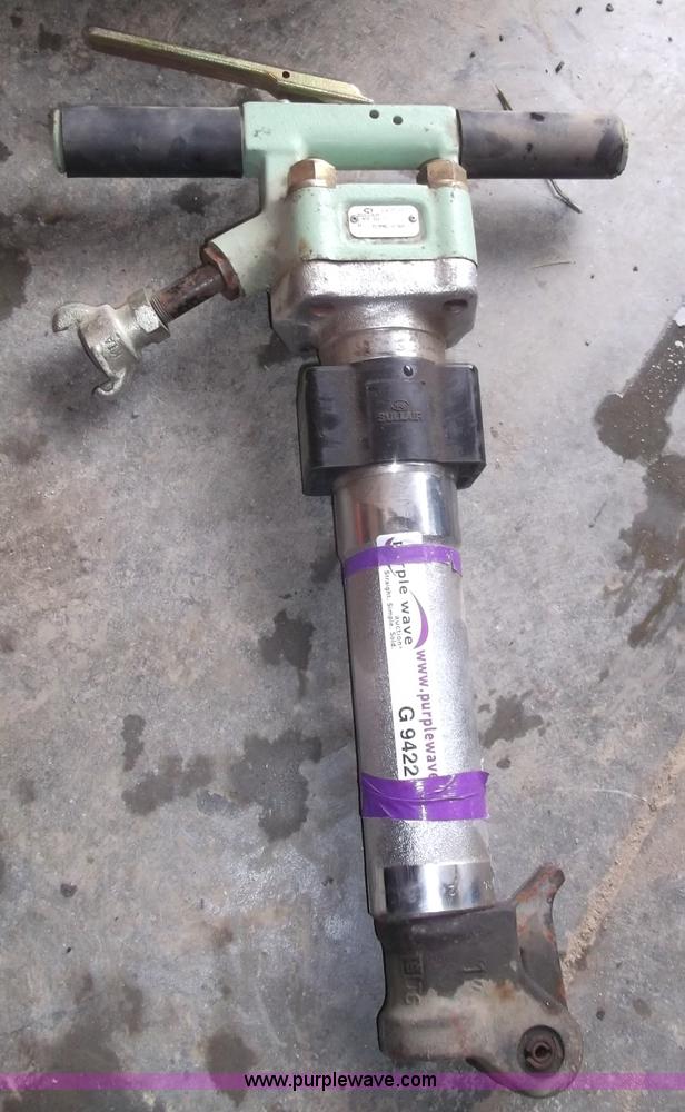 image for item G9422 Sullair MPB 30A pneumatic jack hammer