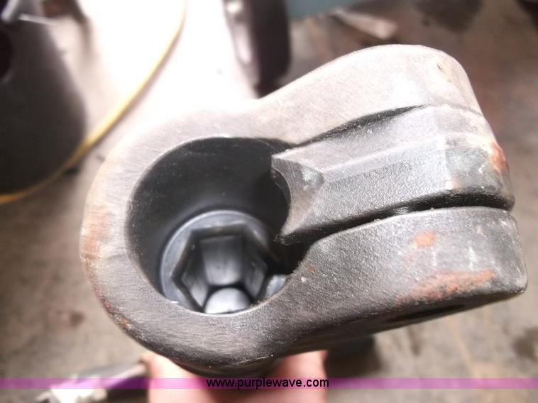 image for item G9422 Sullair MPB 30A pneumatic jack hammer