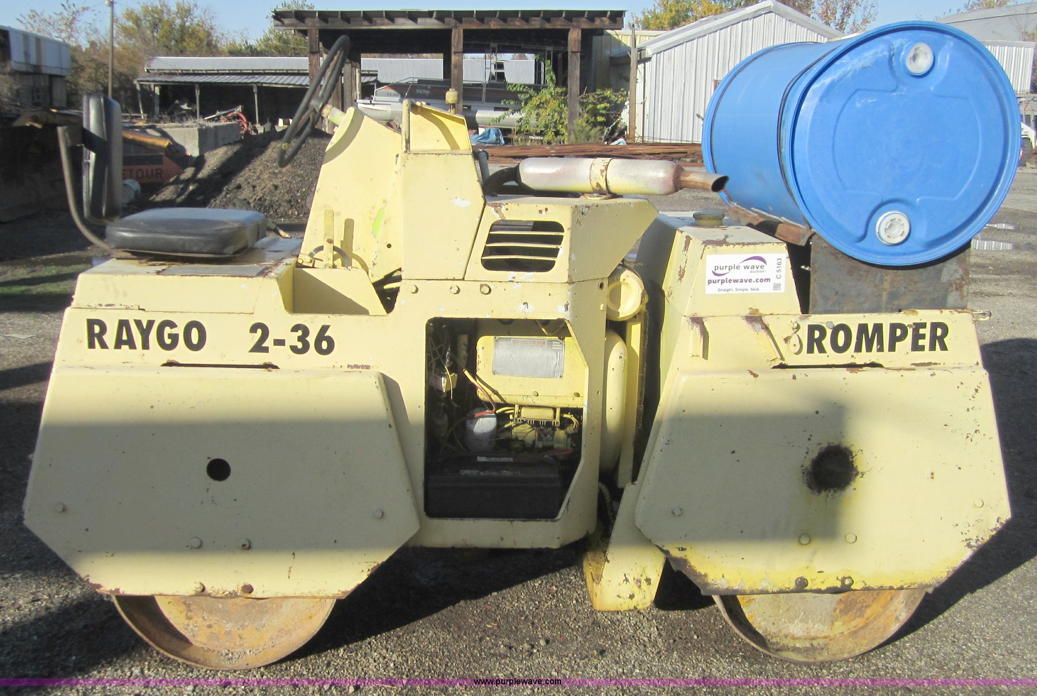 Raygo 2-36 double drum vibratory roller in Columbus, KS | Item C5163 ...