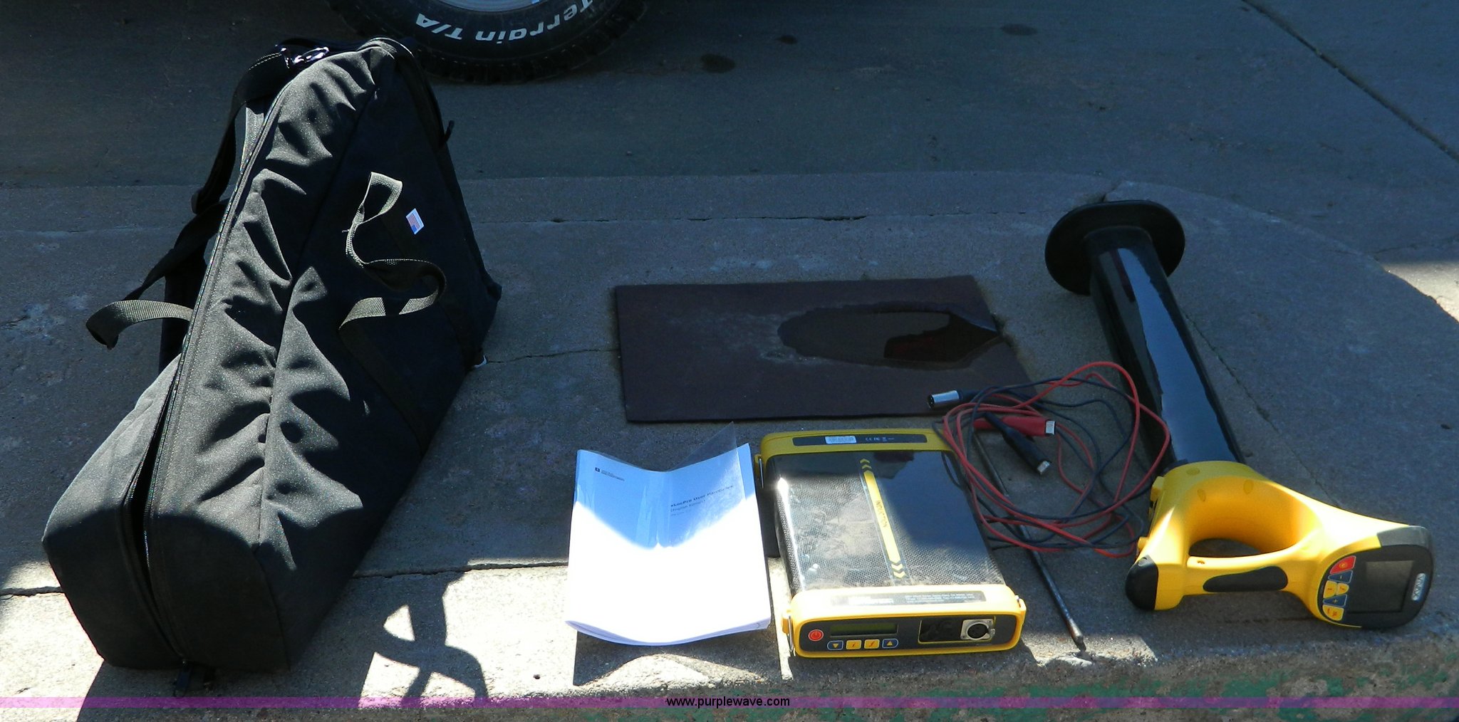 Vivax vLoc ML Metrotech Locator in Hoxie, KS Item C9441 sold Purple