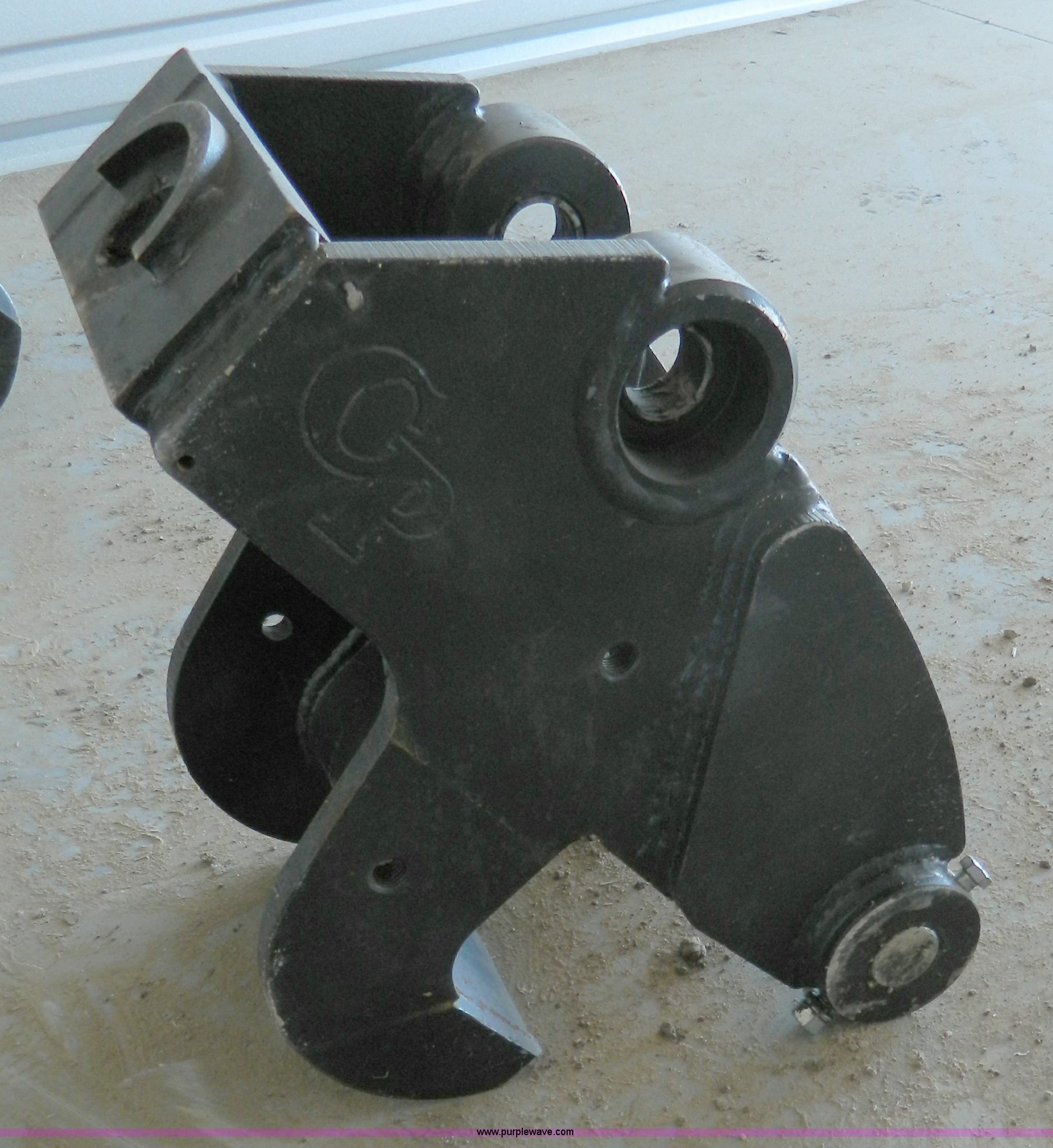 Backhoe bucket extension in Hoxie, KS Item C9442 sold Purple Wave