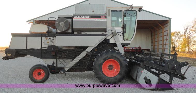 image for item A3301 1978 Gleaner K2 combine