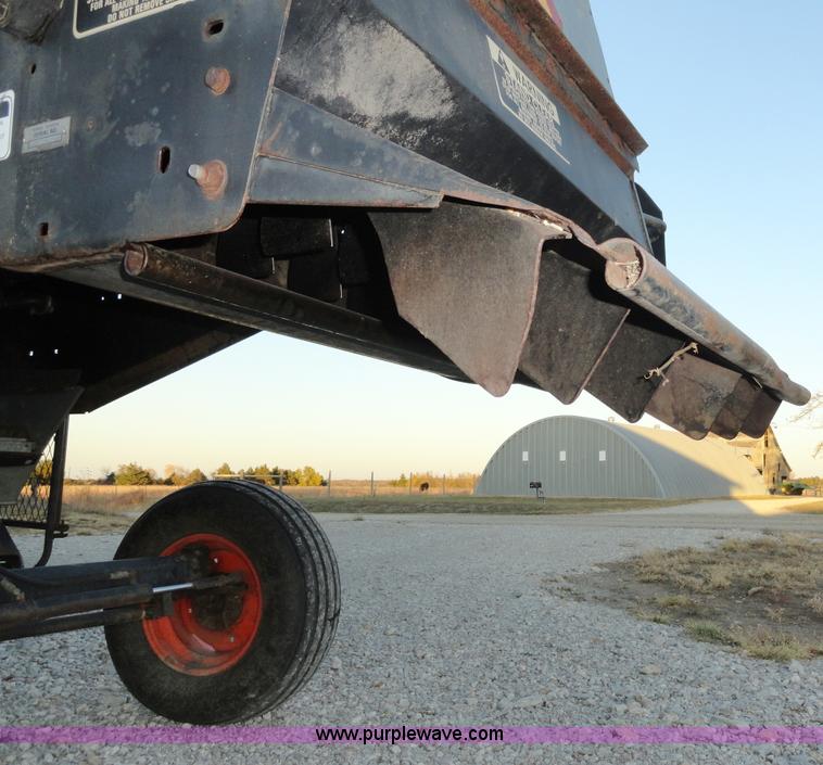 image for item A3301 1978 Gleaner K2 combine