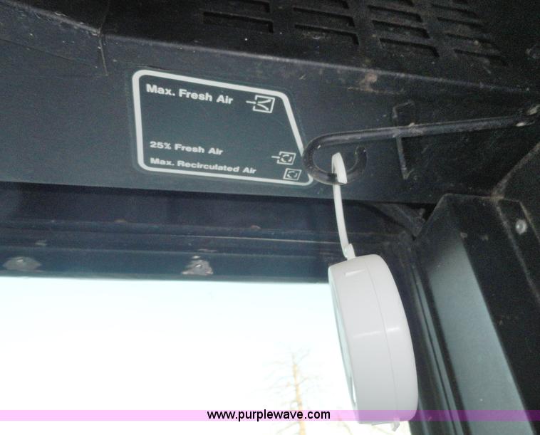 image for item A3301 1978 Gleaner K2 combine