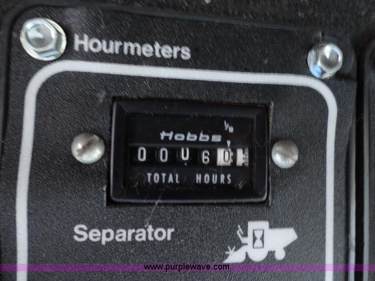 image for item A3301 1978 Gleaner K2 combine