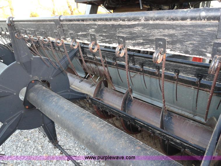 image for item A3301 1978 Gleaner K2 combine