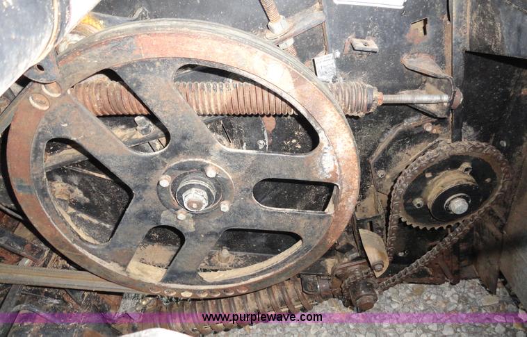 image for item A3301 1978 Gleaner K2 combine