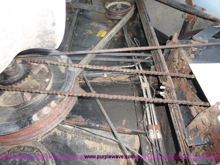 image for item A3301 1978 Gleaner K2 combine