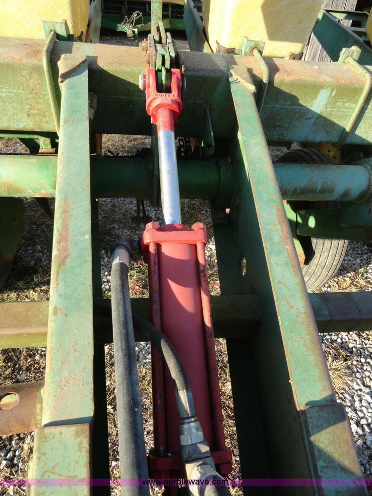 image for item A3499 John Deere 7000 six row planter