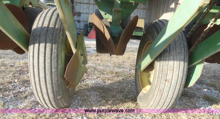 image for item A3499 John Deere 7000 six row planter