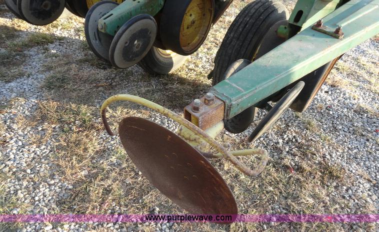 image for item A3499 John Deere 7000 six row planter