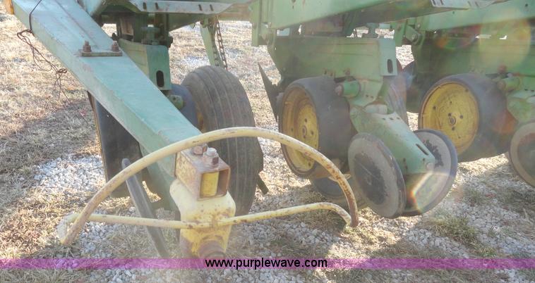 image for item A3499 John Deere 7000 six row planter