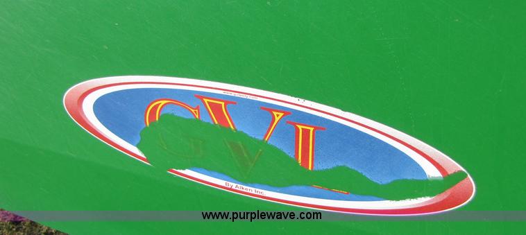 image for item A4604 John Deere 843 8 row corn head