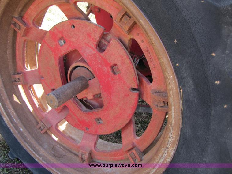 image for item A4611 Mccormick Farmall 656 tractor