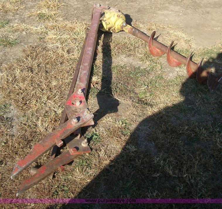 image for item A4611 Mccormick Farmall 656 tractor