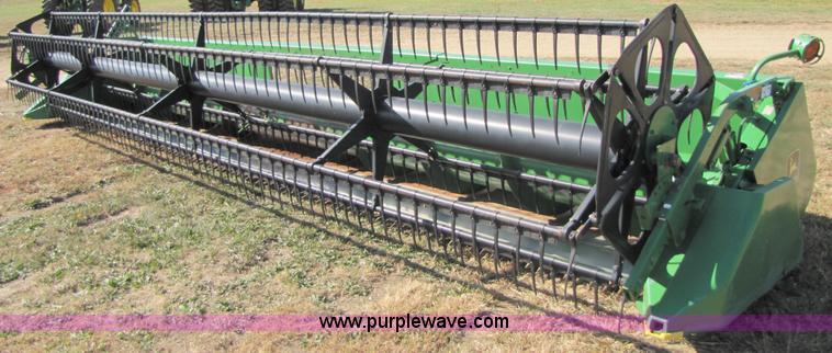 image for item A4612 John Deere 925F 25' flex head