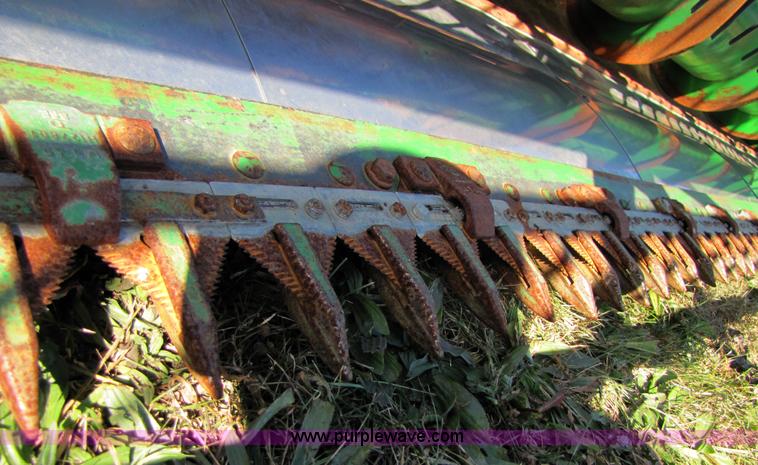 image for item A4612 John Deere 925F 25' flex head
