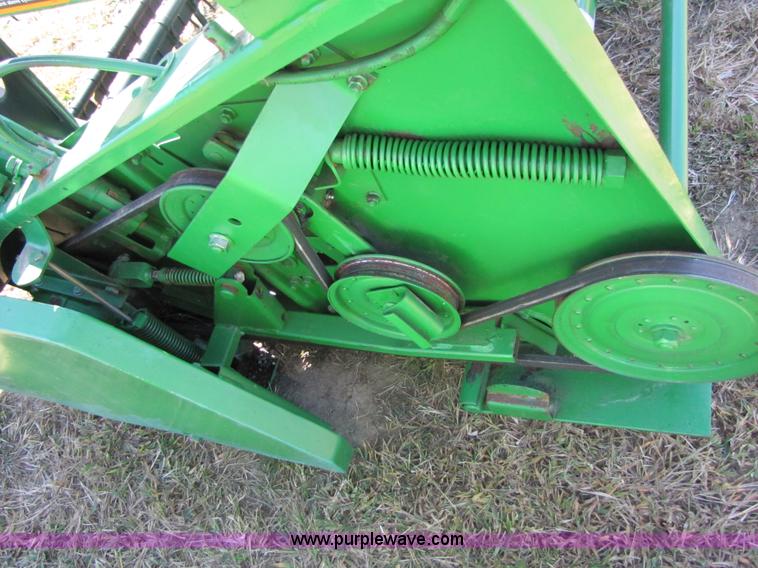 image for item A4612 John Deere 925F 25' flex head