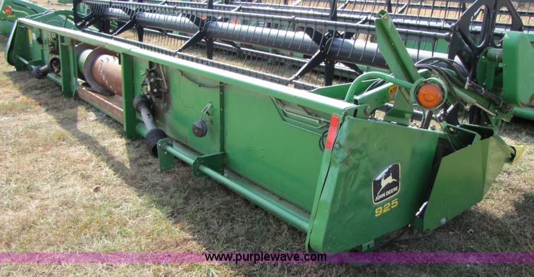 image for item A5164 John Deere 925F header
