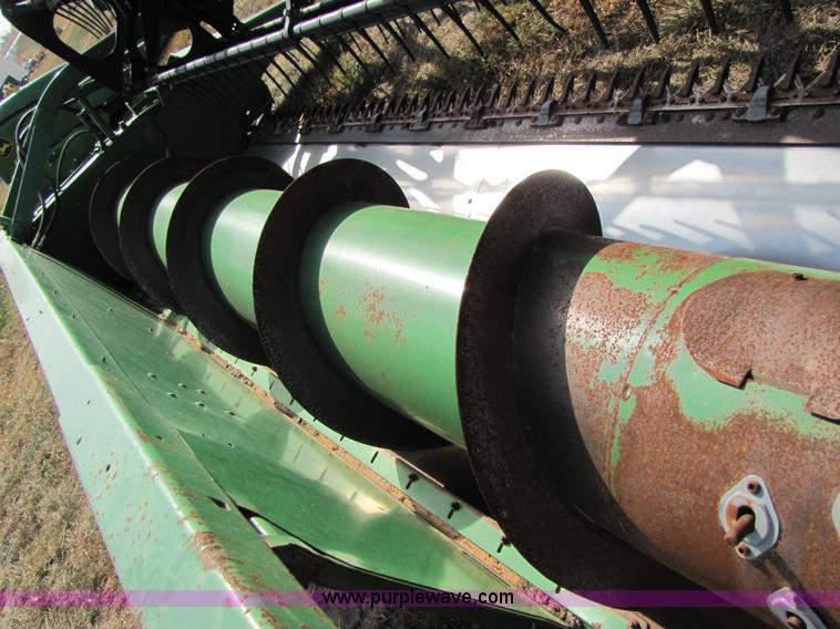 image for item A5164 John Deere 925F header