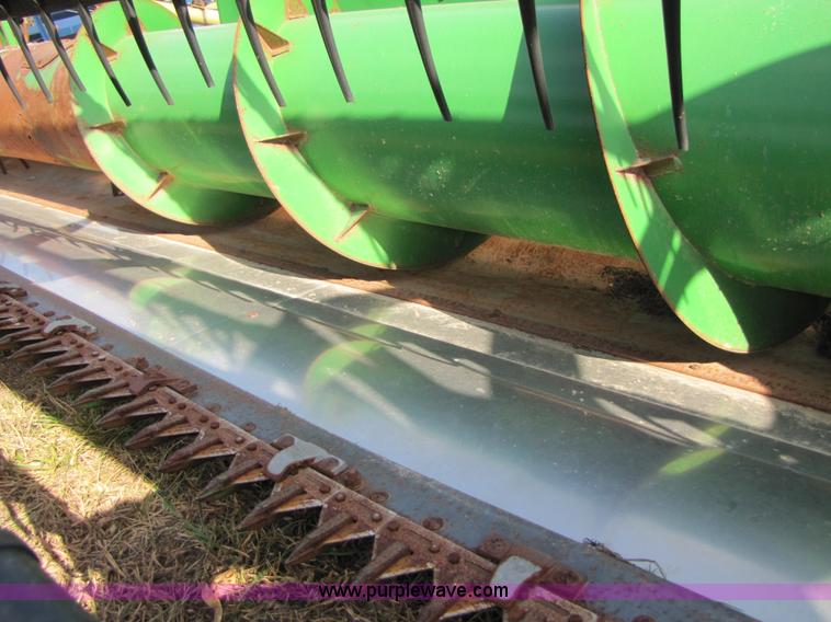 image for item A5164 John Deere 925F header