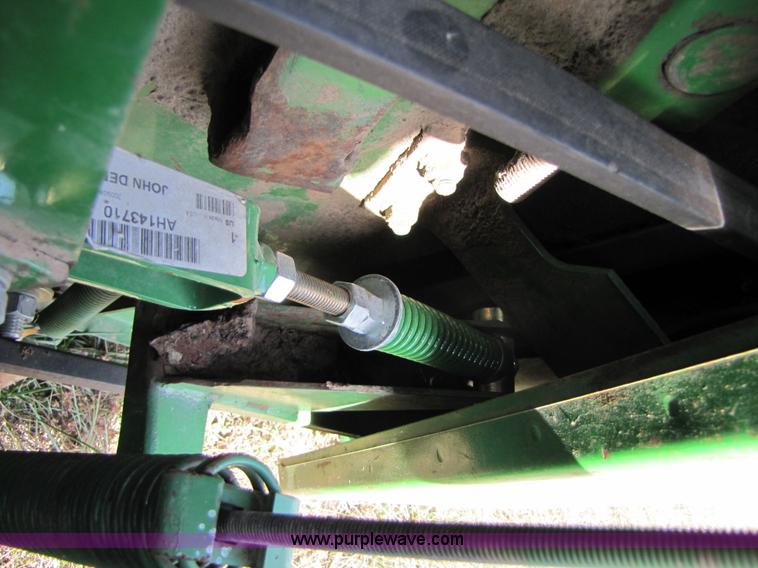 image for item A5164 John Deere 925F header