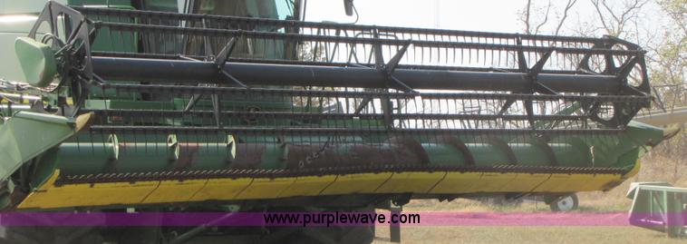 image for item A5164 John Deere 925F header