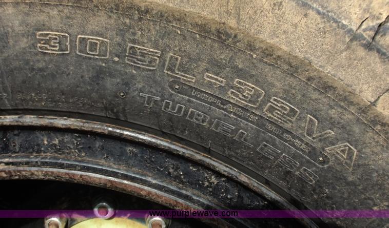 image for item A5357 Orthman 1096 grain cart