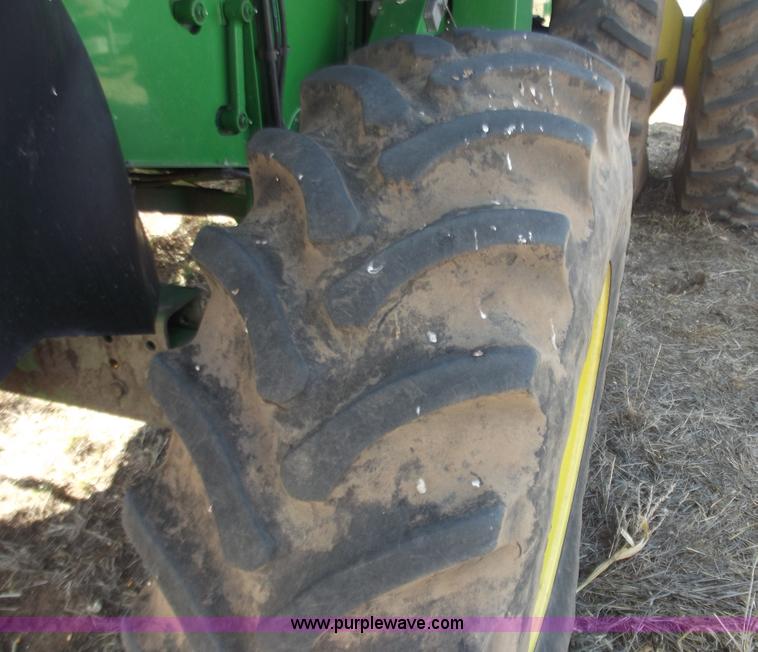 image for item A5359 2004 John Deere 9860 STS combine