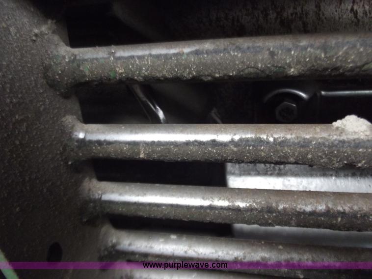 image for item A5359 2004 John Deere 9860 STS combine