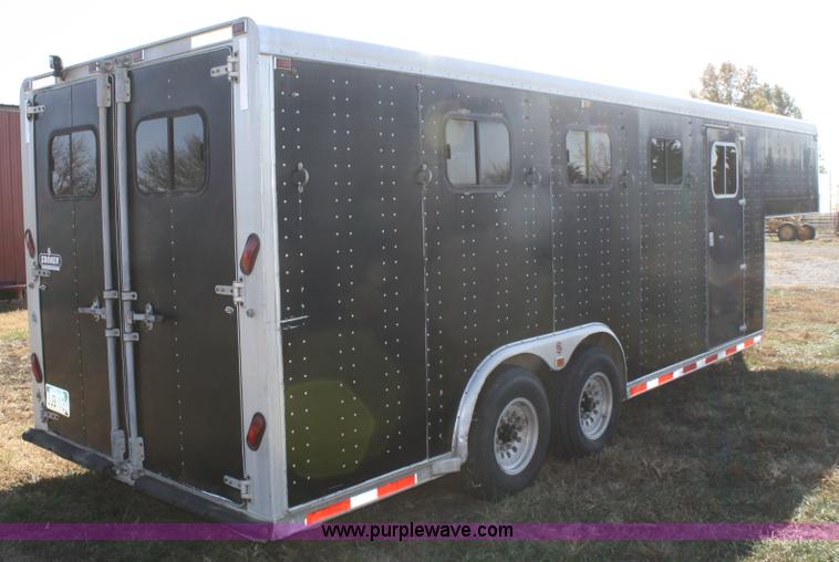 image for item A6528 1994 Sooner gooseneck horse trailer