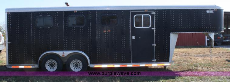 image for item A6528 1994 Sooner gooseneck horse trailer
