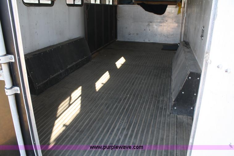 image for item A6528 1994 Sooner gooseneck horse trailer