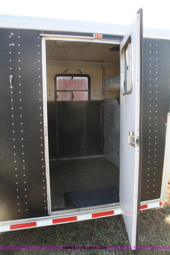 image for item A6528 1994 Sooner gooseneck horse trailer