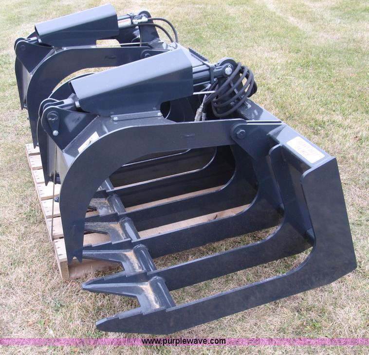 image for item A8024 Stout XHD84 hydraulic brush grapple